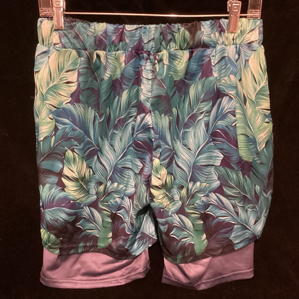 Tropical Leaf Print Shorts/Swim Suit